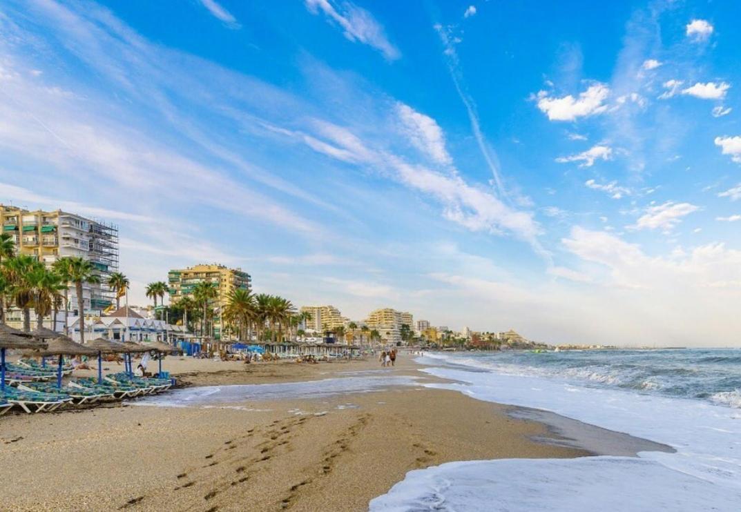 Benalmadena Beach Apartamento Con Vistas Al Mar Y Parking Privado Incluido Экстерьер фото